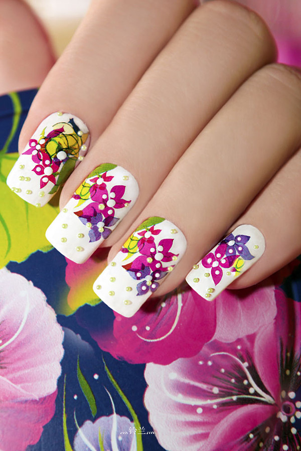 Oval nail shape design